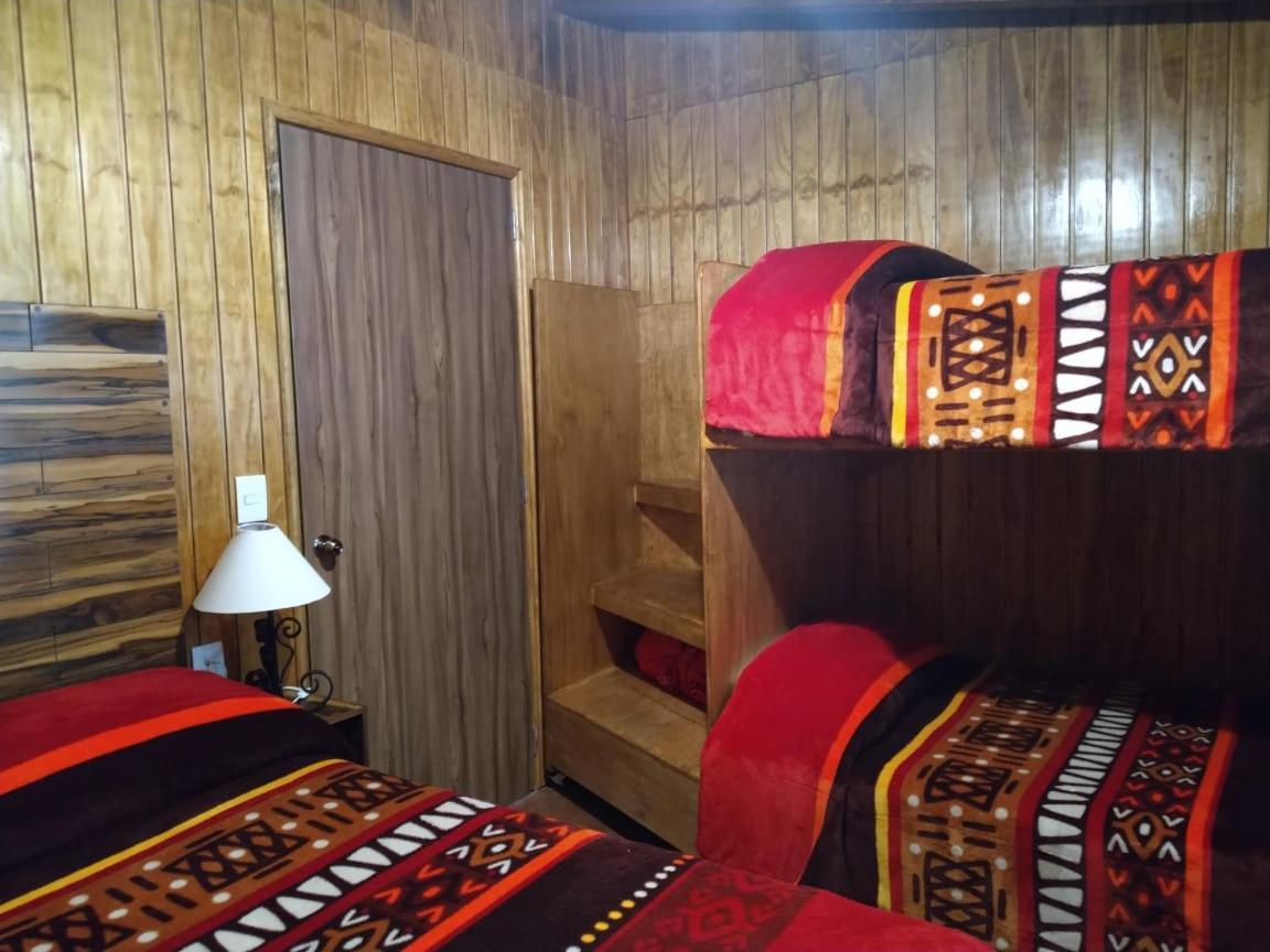 Club Tejamaniles Hotel Los Azufres Bagian luar foto